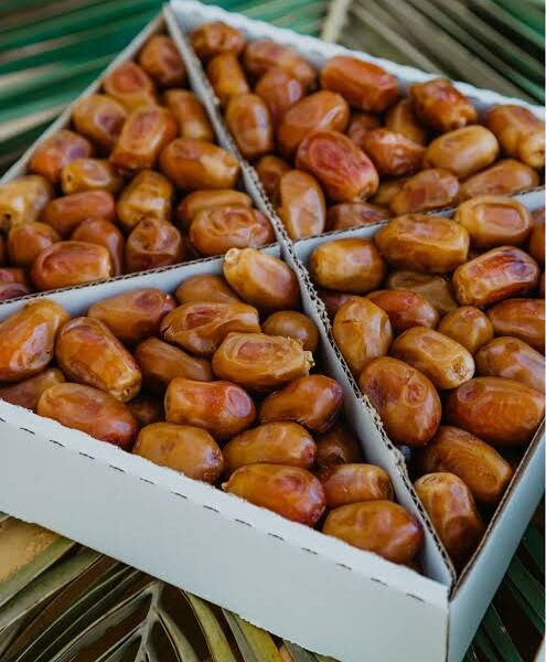 Zahidi Dates 1kg box